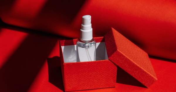 Borítókép: Kézfertőtlenítő vs. szappan: melyik jobb a bőrnek?