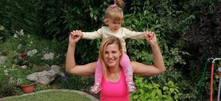 Borítókép: “Sokat gondolkoztam azon, miért jutott nekem a betegség” – Egy teratómából kigyógyult édesanya igaz története