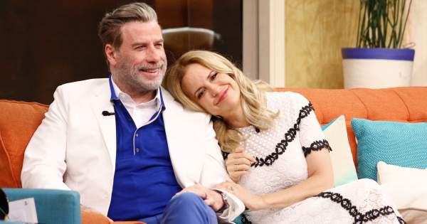John Travolta megható posztban üzent elhunyt feleségének