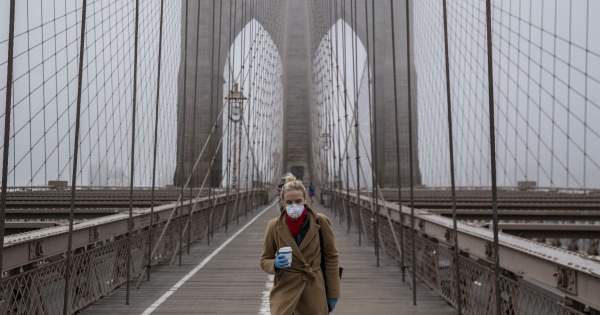 Borítókép: Az illatosított maszk, amiért megőrülnek a tengerentúlon