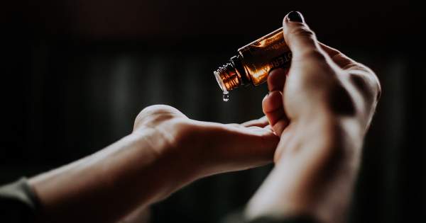 Borítókép: Így használd helyesen az arcolajat a szépséged megőrzése érdekében