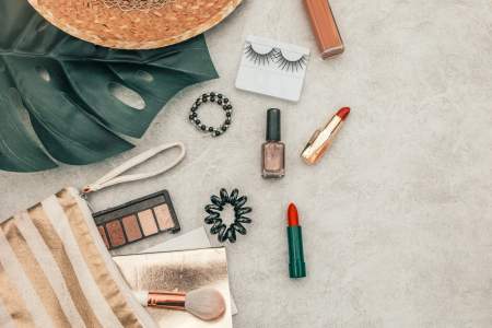 Borítókép: Tudod, mikor kell mindenképp kidobni a sminkcuccaidat?