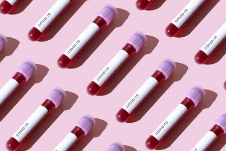 Borítókép: Meddig tart és mitől függ a védettség, ha már átestél a koronavírus-fertőzésen?