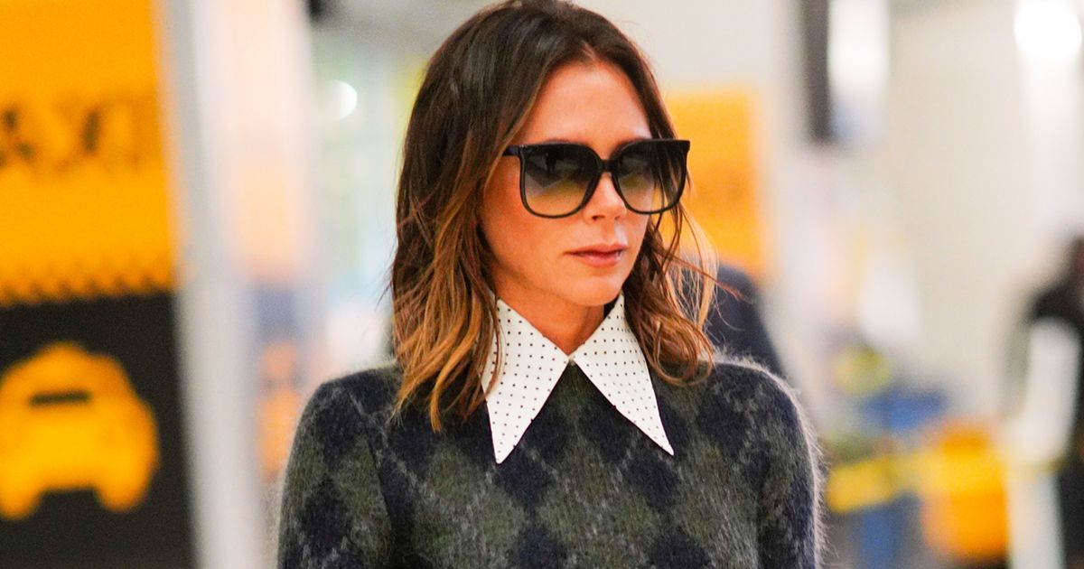 Kopizd le a stílusát: Victoria Beckham erre a kötött együttesre esküszik