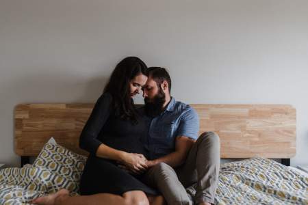 Borítókép: „Ledöbbentem, miért nem szexel velem a férjem, amikor terhes vagyok!”