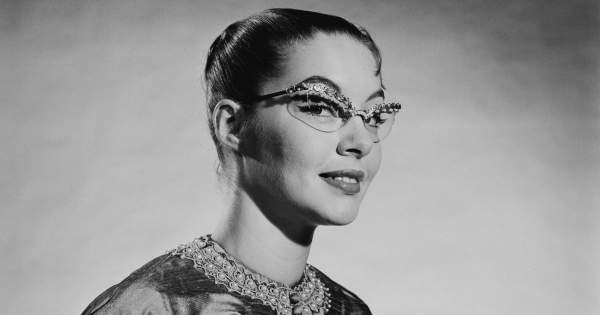 Borítókép: Top 5 szemüvegkeret, ami sosem megy ki a divatból