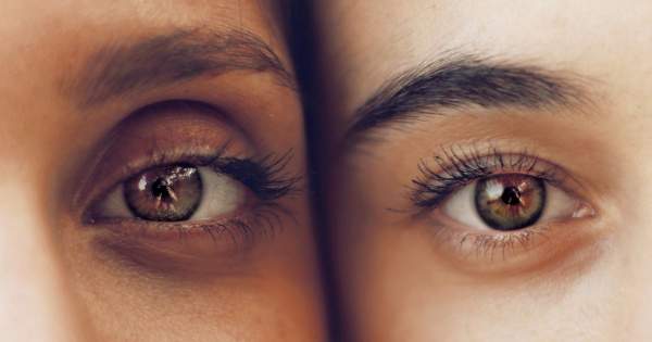 Borítókép: Az 5 legnagyobb szemöldök mítosz