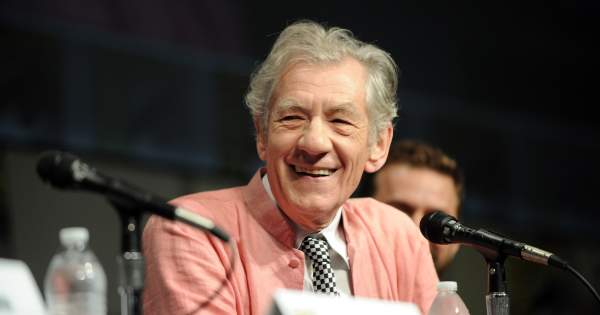 Borítókép: Sir Ian McKellen végre elmondta, mit gondol Elliot Page coming outjáról