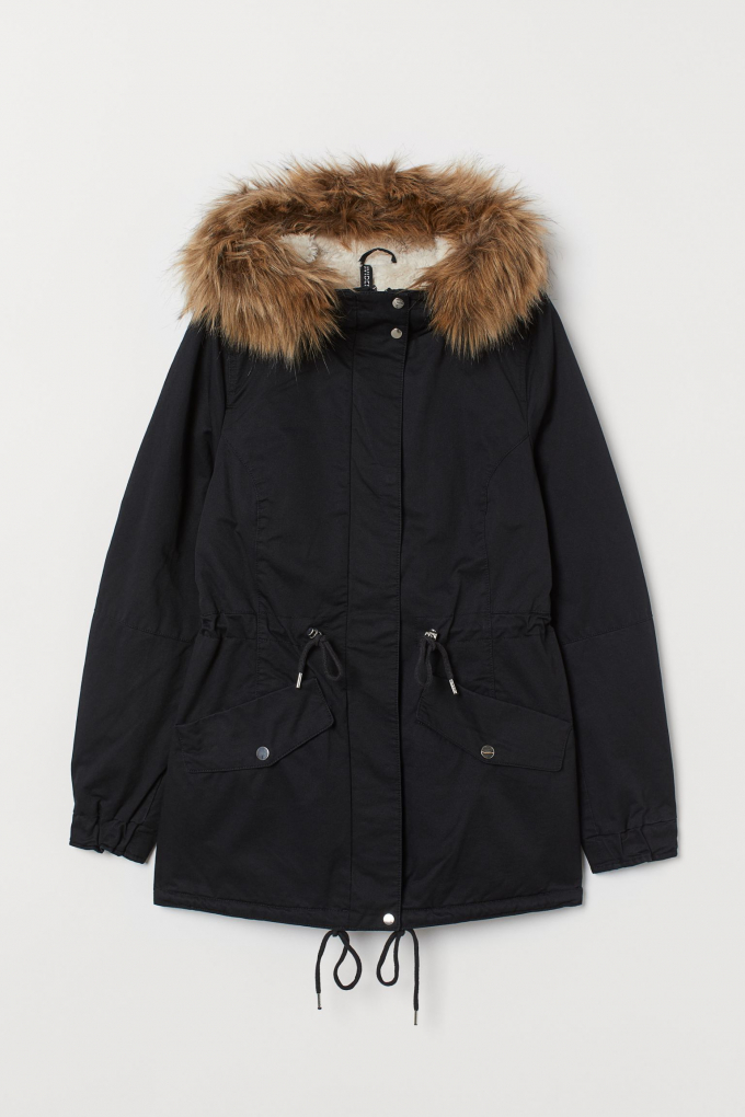 H&M, 9490 Ft 