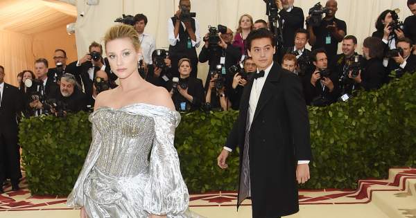 Borítókép: Mikor a love story-nak kínos vége lesz: Sztárok, akik szakítás után is szerelmespárt játszottak