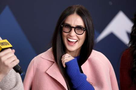 Borítókép: Demi Moore utazószettje az új etalon