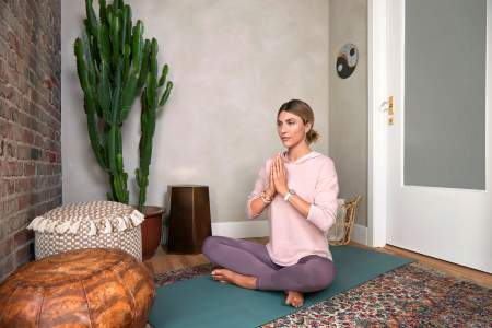 Borítókép: Könnyen kezelhető és stílusos okosóra az egészséges életmód követőinek