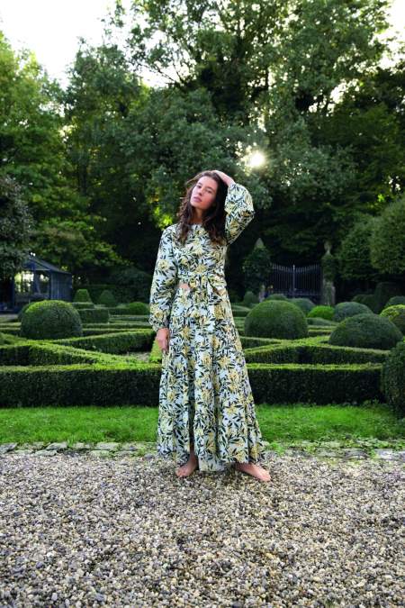 Borítókép: 8 kényelmes, de csinos alapdarab tavaszra, ha otthon kell maradni - és ha nem!