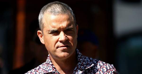 Borítókép: Filmre viszik Robbie Williams életét – már keresik a főszereplőt