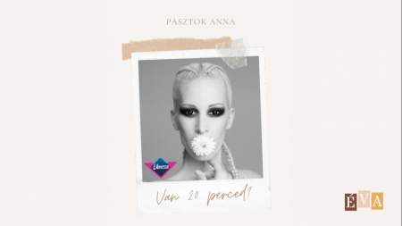 Borítókép: Pásztor Anna: "Feszegetem a határokat, de úgy, hogy ne okozzak másokban károsodást!"