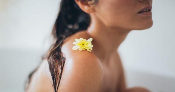 Borítókép: Szépülj hazai márkák termékeivel – 5 natúrkozmetikum a #vegyéltavaszit vásárról, amit imádni fogsz te is 