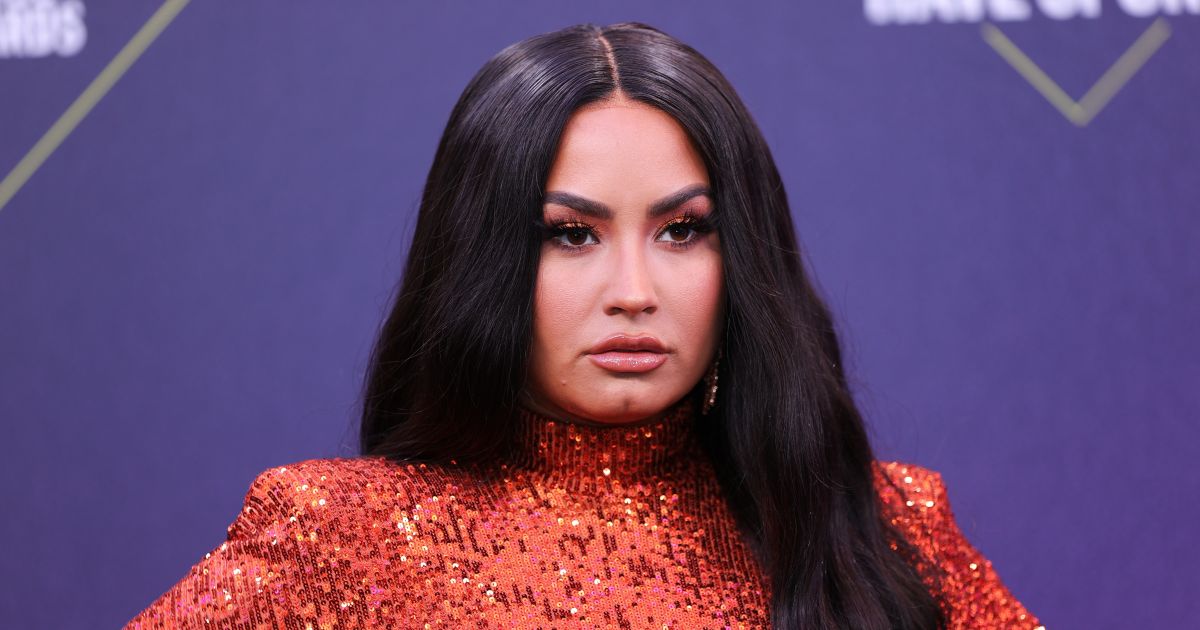 Újabb traumáról vallott Demi Lovato: tizenéves korában molesztálta egy híres filmcsillag