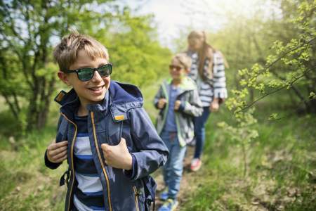 Borítókép: Tuti kirándulóhelyek, ahová a mostani járványhelyzetben is elmehettek a gyerekekkel