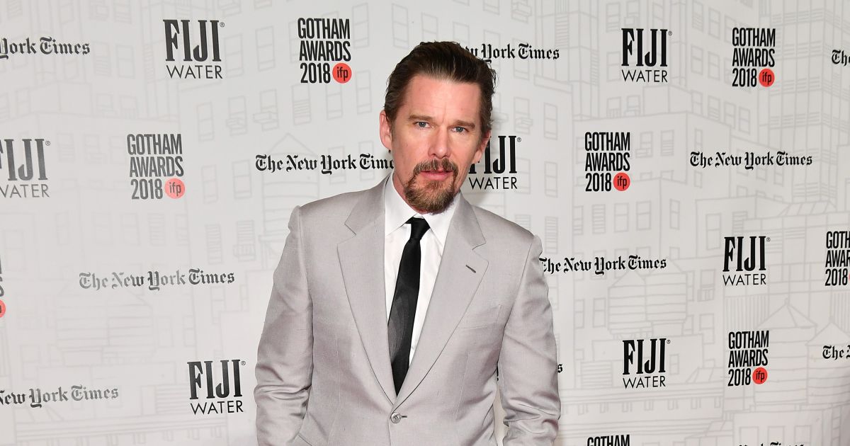  Ethan Hawke megérkezett Budapestre, és szigetkörrel indította a hetet