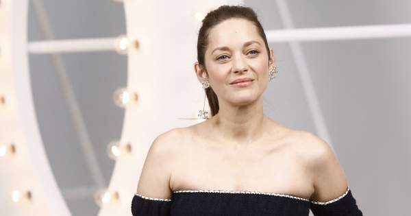 Borítókép: ﻿Marion Cotillard, ahogyan eddig még nem láttad