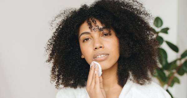 Borítókép: Tudatos bőrápolónak tartod magad? Akkor még véletlenül se hagyd ki ezt a rutinodból