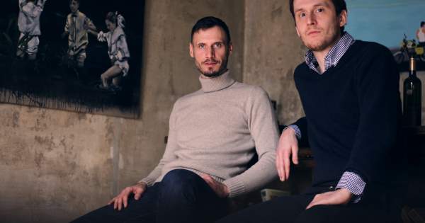 Borítókép: „Nem árulunk életstílust, és nem félünk kimondani, nem vagyunk tökéletesek” – Viblance interjú