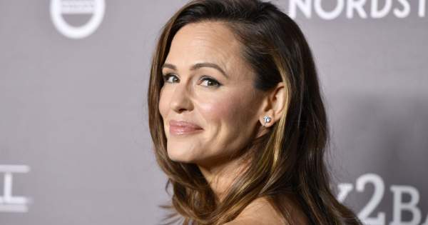 Borítókép: Jennifer Garner fotójával bebizonyította, hogy ő is olyan, mint minden átlagos ember