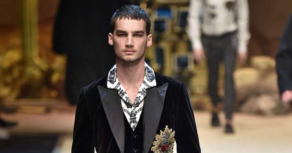 Borítókép: Hatalmas büszkeség: Magyar modell lett a Louis Vuitton új parfümjének kampányarca - EXKLUZÍV FOTÓK