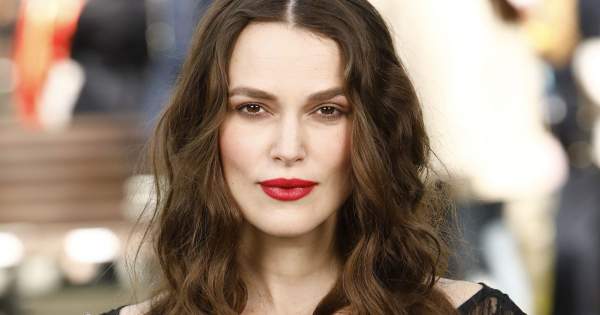 Borítókép: Hivatalos! Keira Knightleynál senki sem tolta végig stílusosabban a karantént