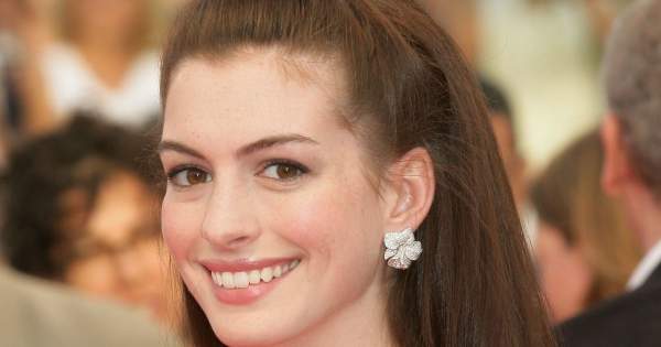 Anne Hathaway mázlija: egy hollywoodi csillag HÁROMSZOR utasította el Az ördög Pradát visel főszerepét