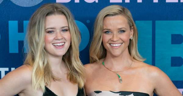 Reese Witherspoon lánya, a csodaszép Ava megmutatta irtó jóképű barátját