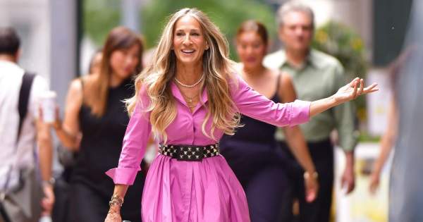 Borítókép: Sarah Jessica Parker a SATC forgatása után is ragaszkodik ősz hajához