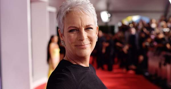 Borítókép: Jamie Lee Curtis maga osztotta meg büszkén a hírt: fia nem fiú többé