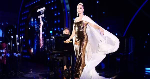 Borítókép: Katy Perry és John Legend közös duettjére csak egy szó van: libabőr! - VIDEÓ