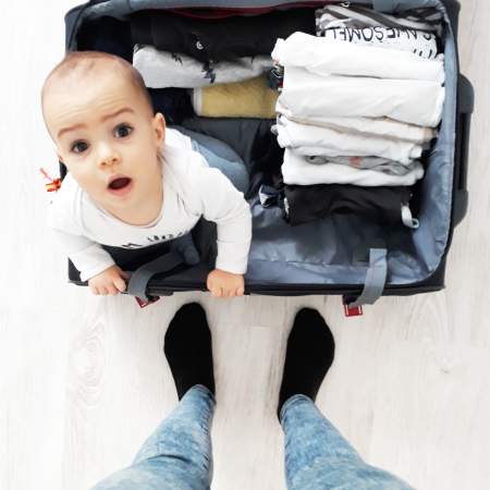 Borítókép: Hogyan csomagoljunk minimalista módon, ha utazni készülünk?