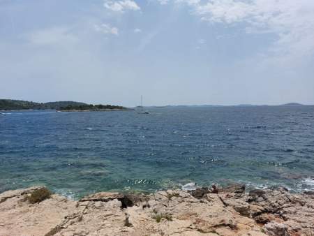 Borítókép: Kellett már a járvány után, akár egy falat kenyér - Tíz nap Horvátországban, a kabócák földjén