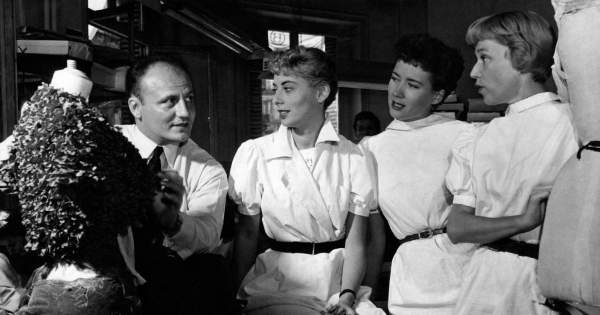 Borítókép: Egy kis divattörténet: A Balmain útja a kezdetektől, napjainkig