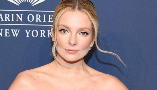 Borítókép: Mihalik Enikő bemutatja: így viseli stílusosan az overált egy vagány anyuka