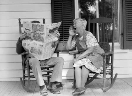 Borítókép: Ők a Murphy törvénye szerint működő szomszédok, akik akár a te szomszédságodban is élhetnek!