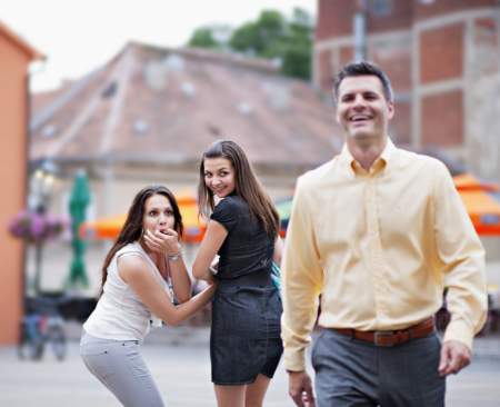 Borítókép: A leggyakoribb okok, amiért még mindig te futsz a férfi után!