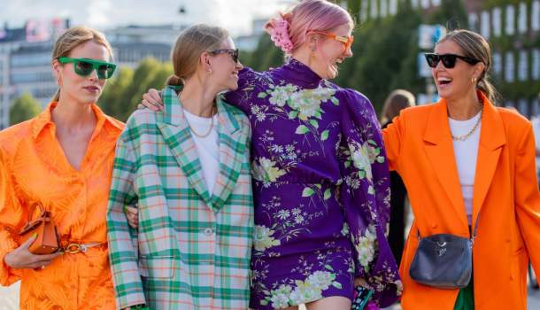 Borítókép: Viszlát, nude árnyalatok! 5 vibráló őszi szín, amit már hordanak az influencerek