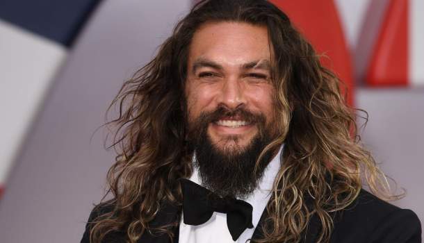 Borítókép: Mennyire cuki! Jason Momoa gyermekeivel érkezett a vörös szőnyegre