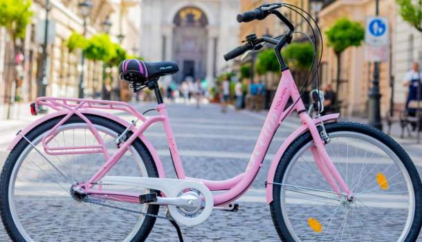 Borítókép: „Csupán néhány biciklibelsővel és köpennyel kezdődött minden” - interjú a Koliken ügyvezetőjével, Koligyer Bencével