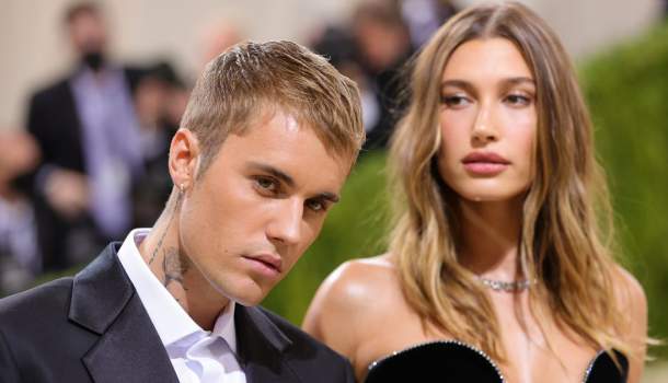 Borítókép: Azta! Justin Bieber nem akárkit ölelget új klipjében 