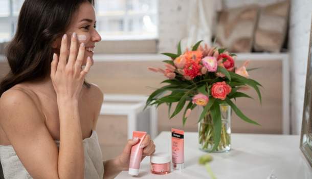 Borítókép: Ragyogj a szürkébb mindennapokban a NEUTROGENA új termékcsaládjával