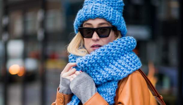 Borítókép: Így párosítják az igazán profik a sapkát és a sálat, hogy a legnagyobb hidegben is stílusosak maradjanak