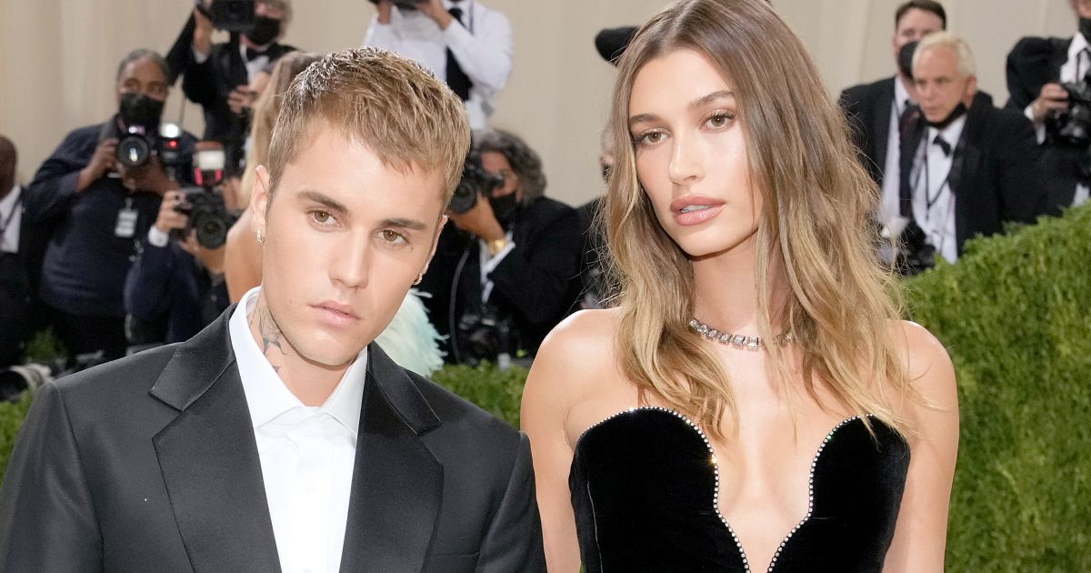 Hailey Bieber őszinte vallomása: Justinnal nehéz időkön mentek keresztül