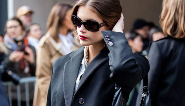 Borítókép: Shoppingszemle: A legszebb fekete szövetkabátok 12 ezer forinttól, amik tényleg minden outfithez passzolnak