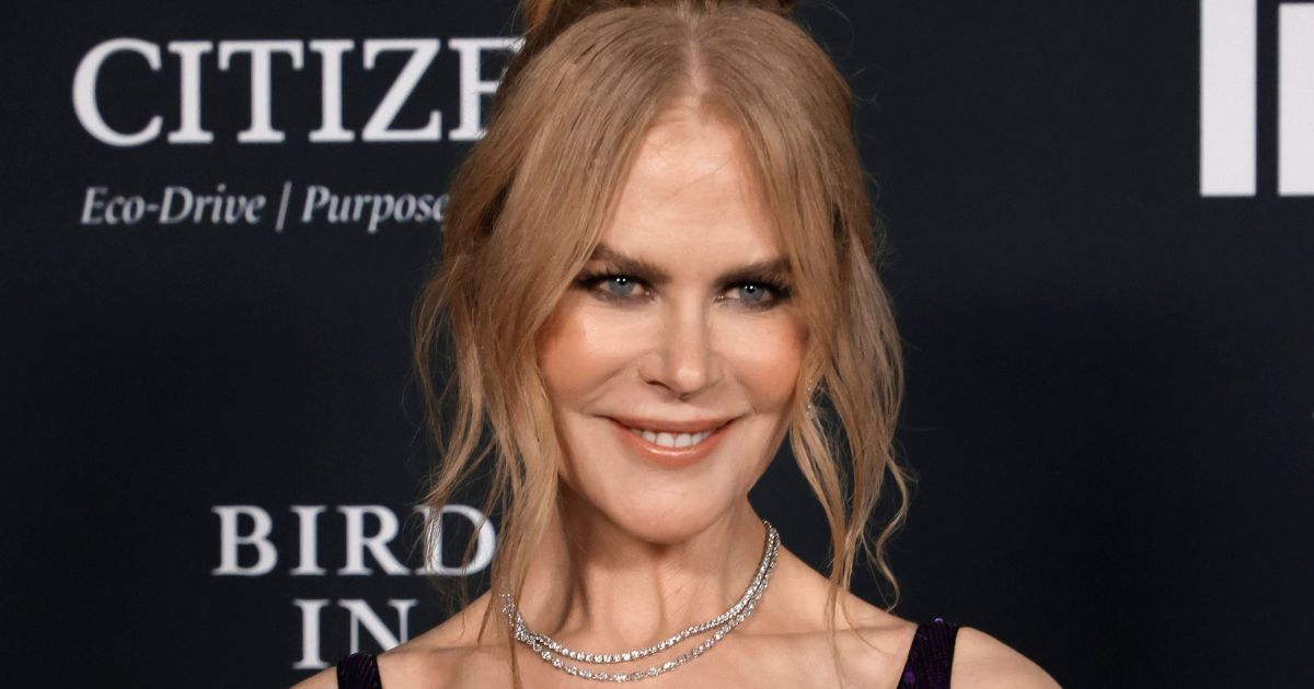 Nicole Kidman bemutatja a tökéletes irodai szettet, ami bármilyen cipővel működik 