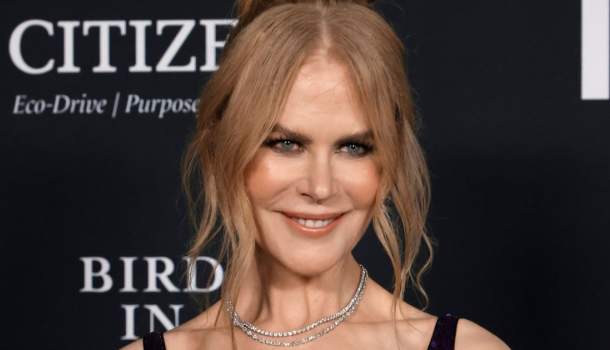Borítókép: Nicole Kidman bemutatja a tökéletes irodai szettet, ami bármilyen cipővel működik 